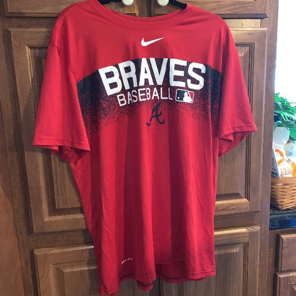 nike braves shirt